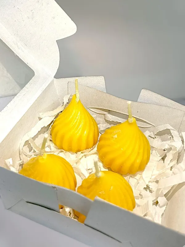 Yellow_Soy_Wax_Scented_Candles_For_Home_Decor