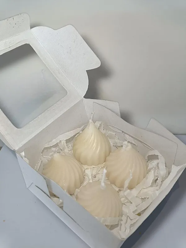 White_Soy_Wax_Scented_Candles_For_Home_Decor