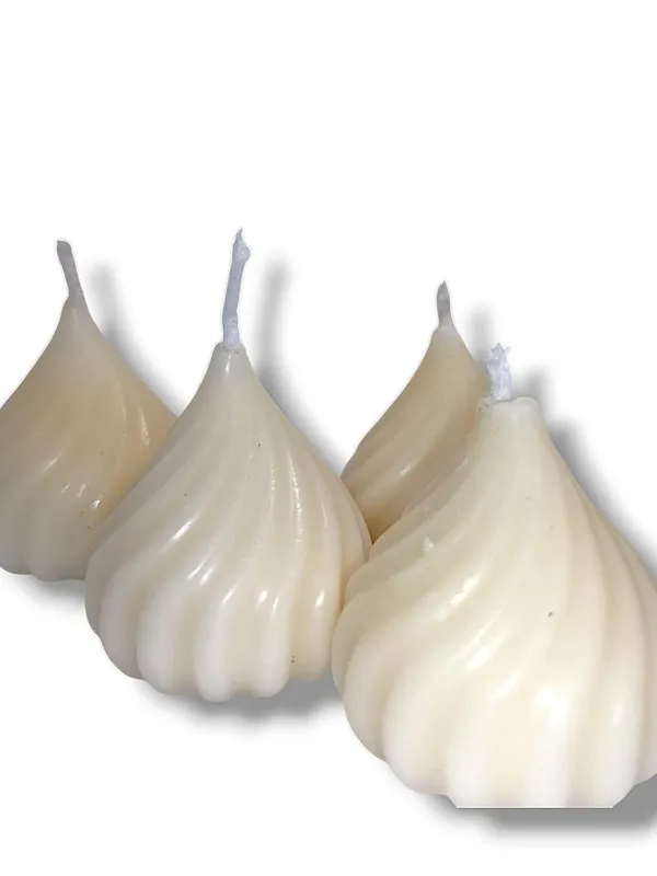 White_Soy_Wax_Scented_Candles_For_Home_Decor