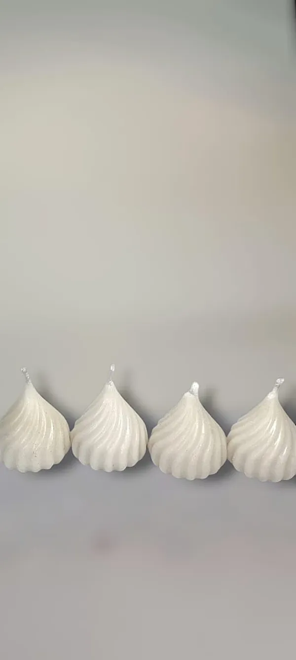 White_Soy_Wax_Scented_Candles_For_Home_Decor