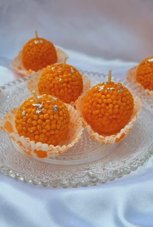 Orange_Soy_Wax_Scented_Candles_For_Home_Decor