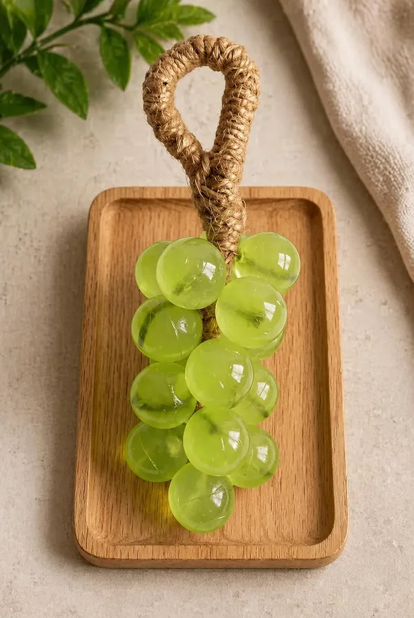 Green_Soy_Wax_Scented_Candles_For_Home_Decor