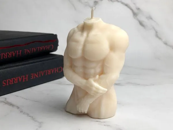 SKP_DECOR_White_Sculptural_Male_Torso_Candle_set_of_2_pcs