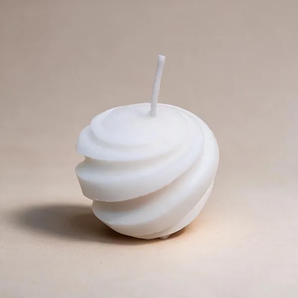 White_Soy_Wax_Scented_Candles_For_Home_Decor