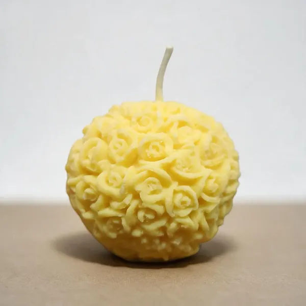 Yellow_Soy_Wax_Scented_Candles_For_Home_Decor