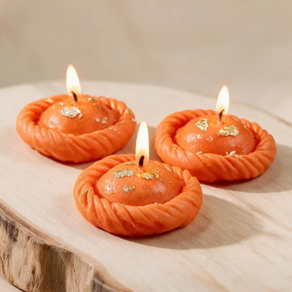 Orange_Soy_Wax_Scented_Candles_For_Home_Decor