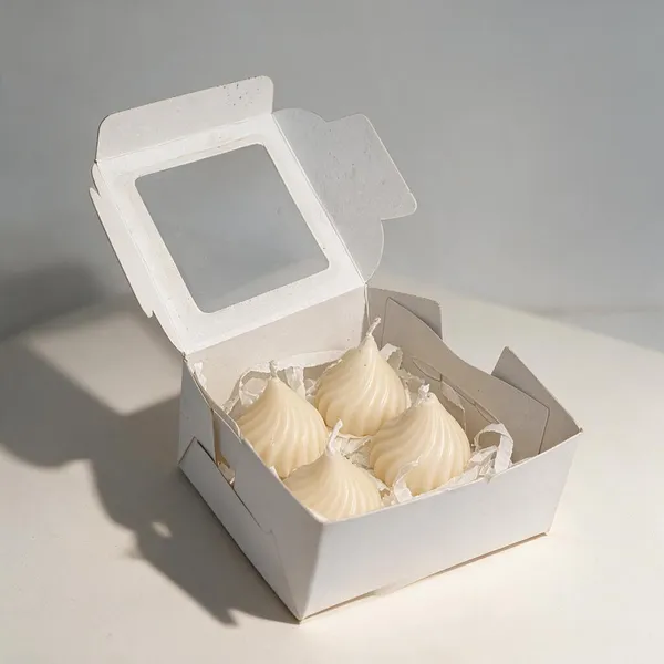 White_Soy_Wax_Scented_Candles_For_Home_Decor