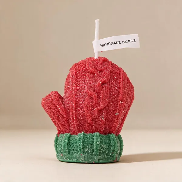 Red_And_Green_Soy_Wax_Scented_Candles_For_Home_Decor