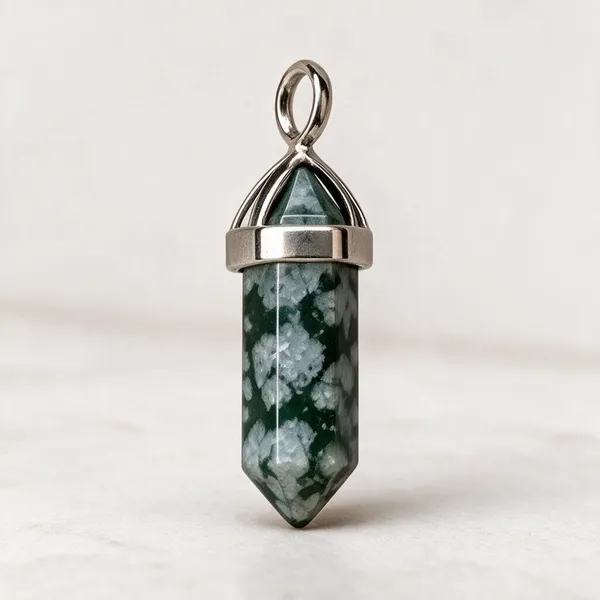 Green_Tree_Agate_Natural_Stone_Pendant_For_Men_And_Women
