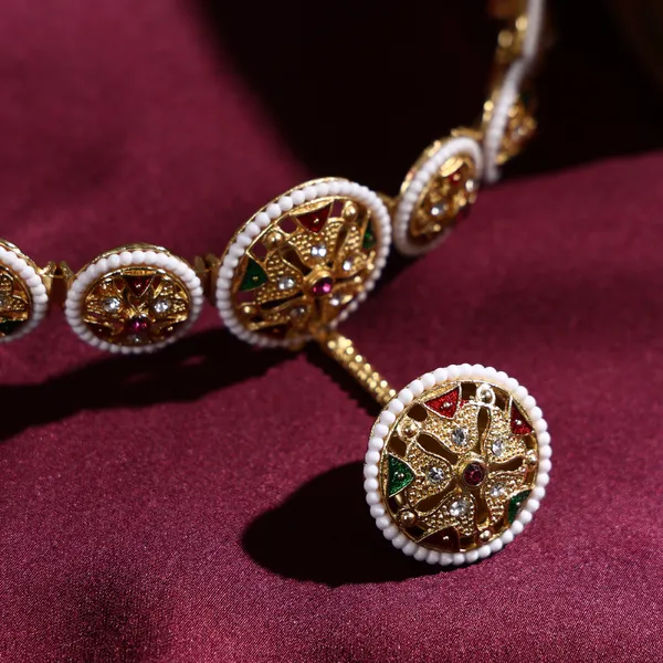 Multicolor_Gold_Meenakari_Pearl_Medallion_Hairband_Borla_Sheeshpatti_For_Women