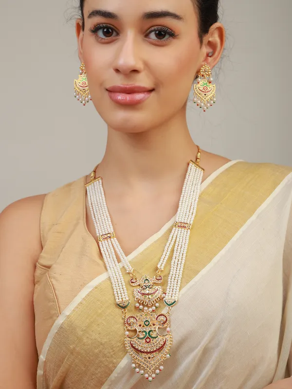 Multicolor_Pearl_Gold_Kundan_Double_Pendant_Tiered_Rani_Haar_Set_For_Women
