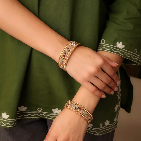 Golden_Brass_Beaded_Meenakari_Screw_Lock_Kada_Bangle_Set_For_Women