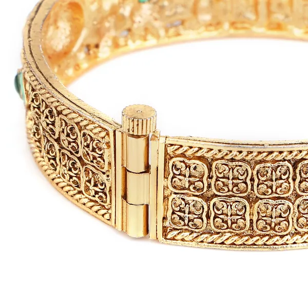 Golden_Brass_Filigree_Screw_Lock_Kada_Bangle_Set_For_Women