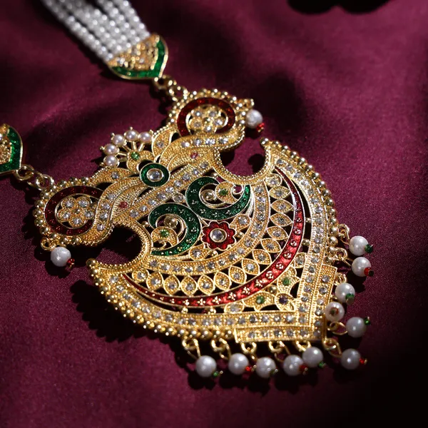 Multicolor_Pearl_Gold_Meenakari_Kundan_Crescent_Rani_Haar_Set_For_Women