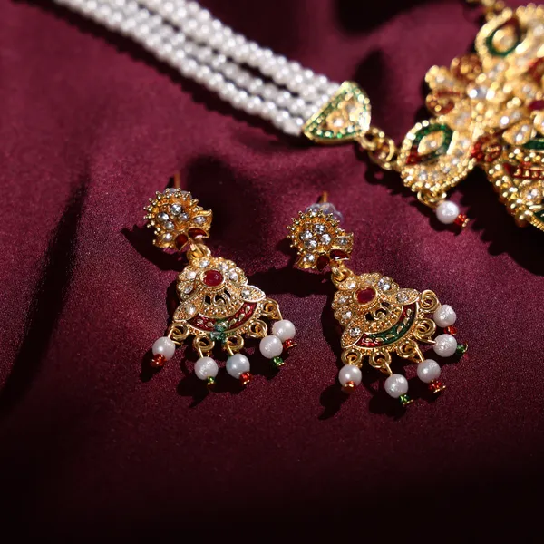 Multicolor_Pearl_Kundan_Meenakari_Crescent_Rani_Haar_Set_For_Women