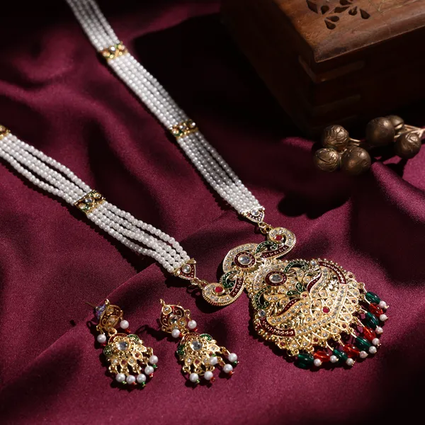 Multicolor_Pearl_Gold_Meenakari_Filigree_Pendant_Rani_Haar_Set_For_Women