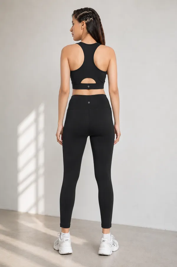 Wear_Jukebox_Sculpt_Nylon-Spandex_Women_Gym_Wear_Set_Black