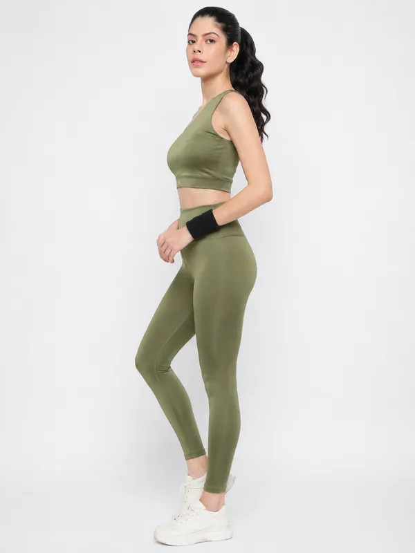 Wear_Jukebox_Free_Spirit_Olive_Green_Nylon-Spandex_Gym_Wear_Set