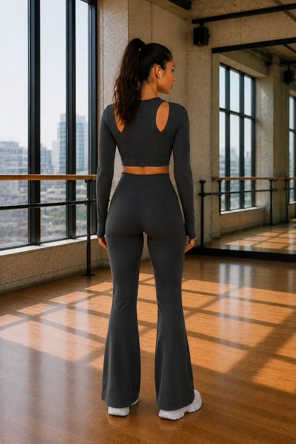 Wear_Jukebox_In_Motion_Black_Nylon-Spandex_Gym_Wear_Set
