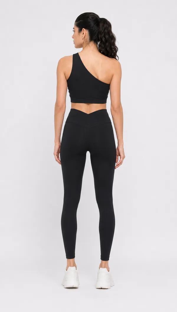 Wear_Jukebox_Free_Spirit_Black_Nylon-Spandex_Gym_Wear_Set