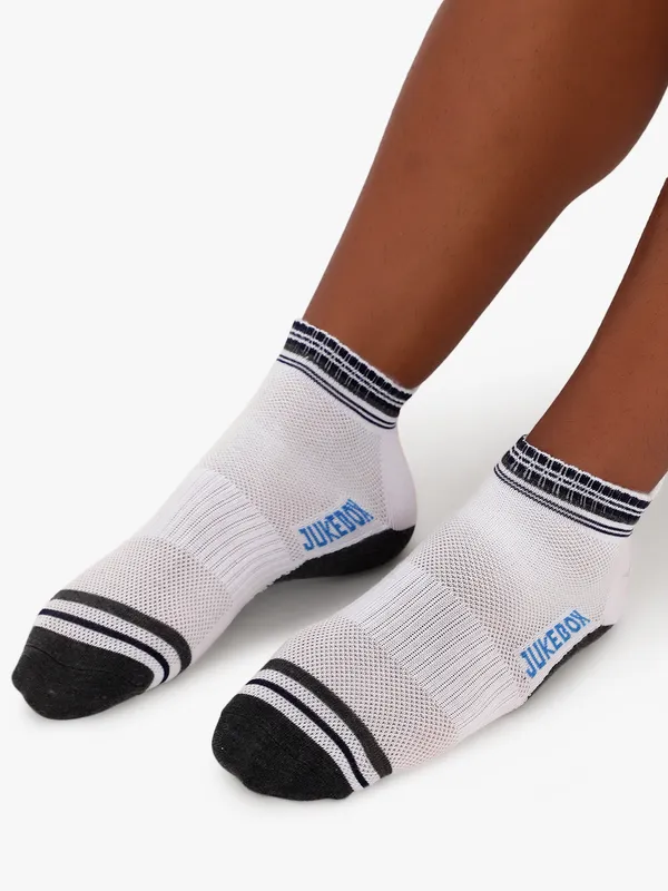 Grip_Motion_Socks_-_White
