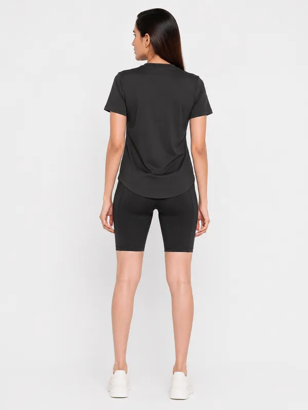 Wear_Jukebox_Coast_Activewear_Tee_&_Short_Women_Gym_Wear_Set_Black