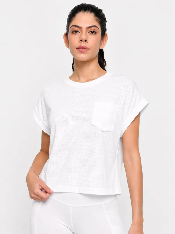 JUST_EASY_Women_White_Cropped_Crew-Neck_Active_T-Shirt