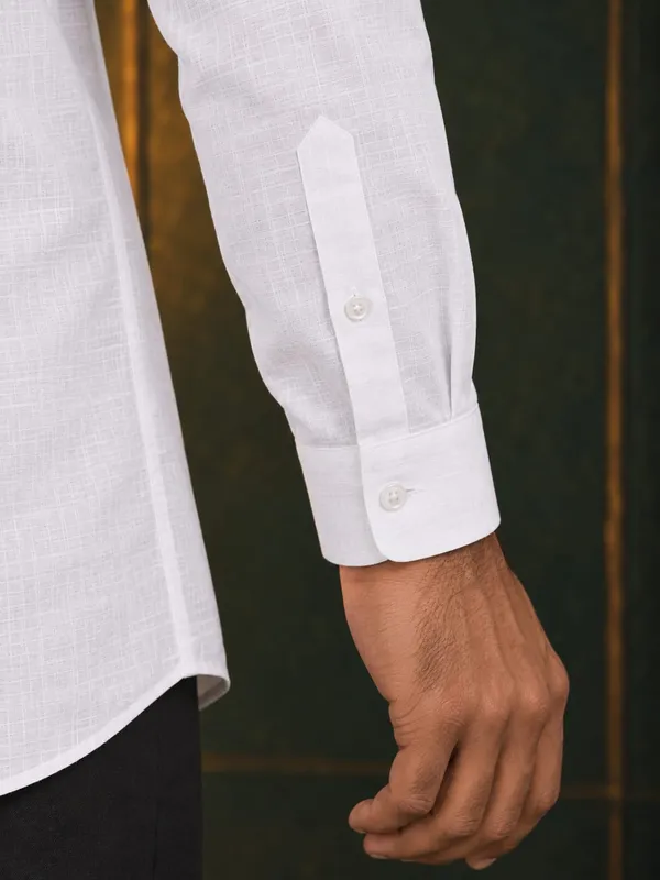 White_Cotton_Regular_Fit_Textured_Shirt_For_Men