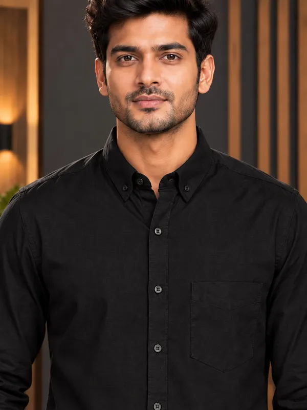 Black_Cotton_Regular_Fit_Casual_Shirt_For_Men