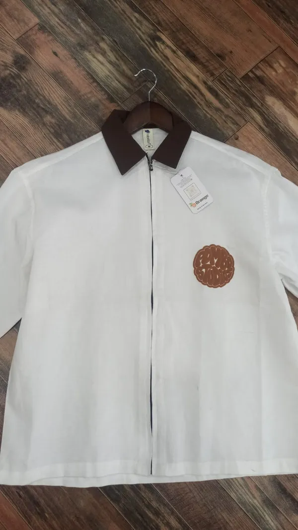White_Cotton_Relaxed_Fit_Zipper_Shirt_For_Men