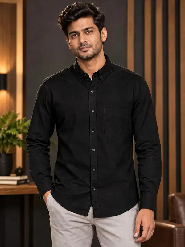 Black_Cotton_Regular_Fit_Casual_Shirt_For_Men