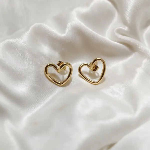 Gold_Alloy_Minimalist_Open_Heart_Stud_Earrings_For_Women