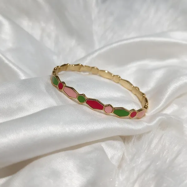 Gold_Alloy_Polished_Baby_Bangle_Bracelet_For_Women