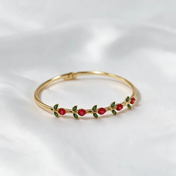 Gold_Plated_Floral_Enamel_Beaded_Vine_Bracelet_For_Women
