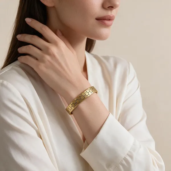 Gold_Alloy_Honeycomb_Pattern_Kada_Bangle_For_Women
