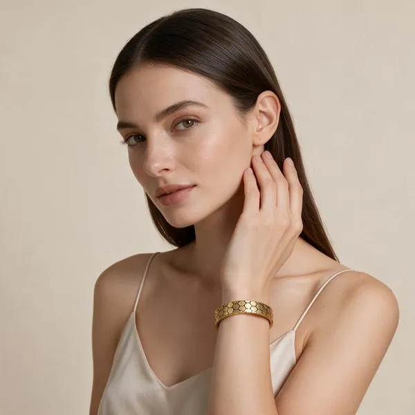 Gold_Alloy_Honeycomb_Pattern_Kada_Bangle_For_Women