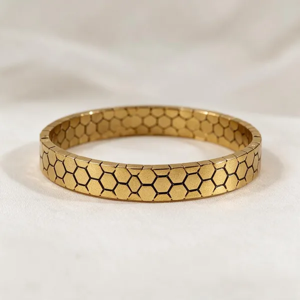 Gold_Alloy_Honeycomb_Pattern_Kada_Bangle_For_Women
