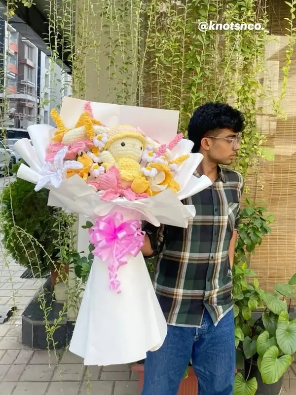 Giant_Teddy_Bouquet_5_Feet_Tall