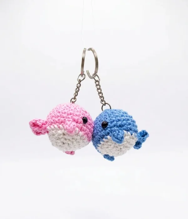 Couple_Whale_Keychain_Magnetic