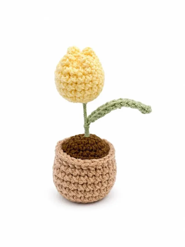 Mini_Tulip_Pot_Butter_Yellow