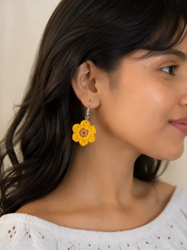 Sunflower_Crochet_Studs