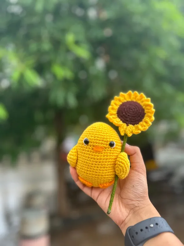 Mini_Duck_With_Sunflower
