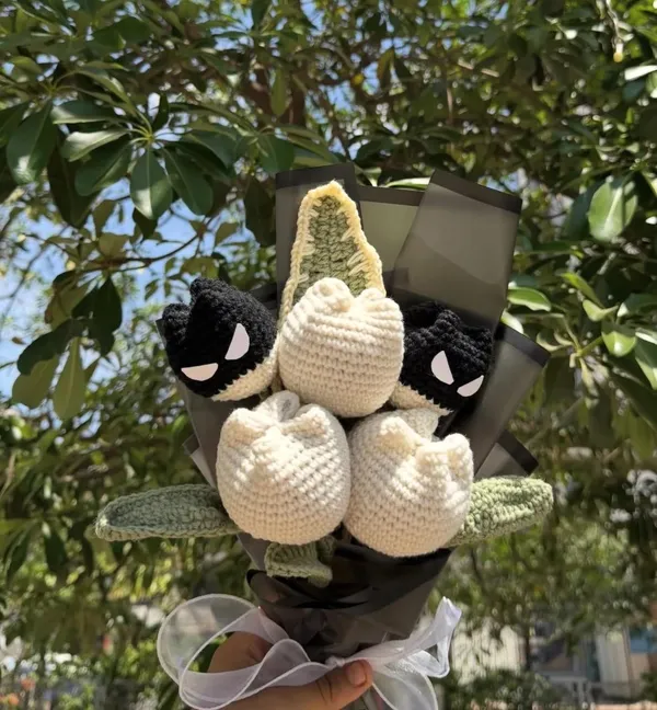 Batman_Tulip_Bouquet
