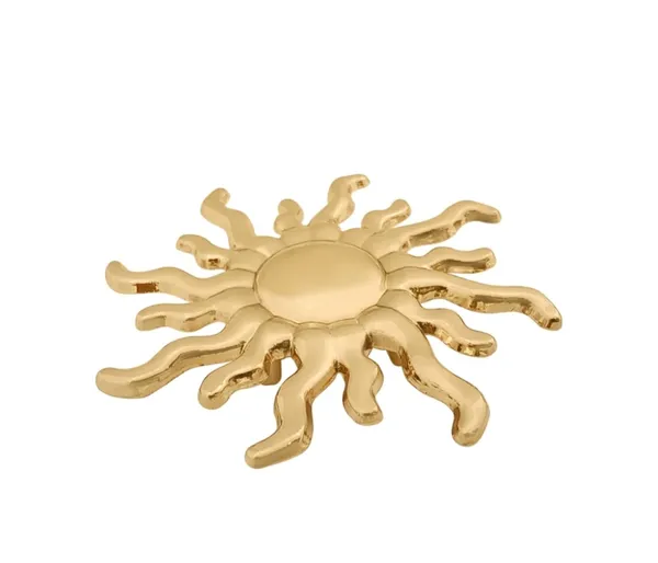 Gold_Sun-Shaped_Brooch_For_Women