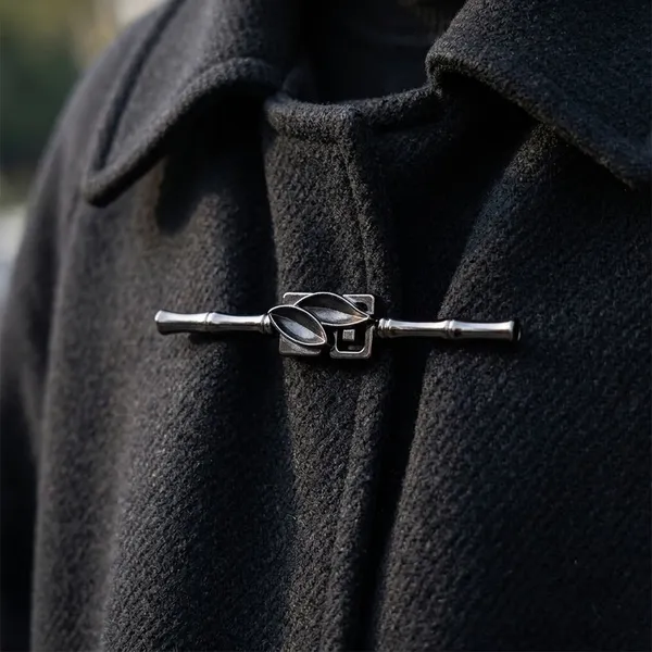 Black_Metal_Decorative_Garment_Buckle_for_Men_And_Women