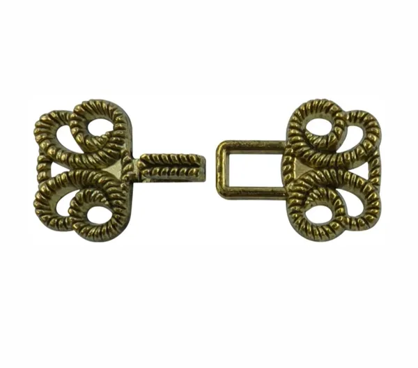 Antique_Gold_Metal_Decorative_Garment_Buckle_for_Women