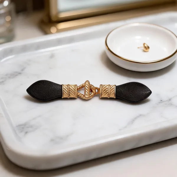 Black_Decorative_Bracelet_for_Women