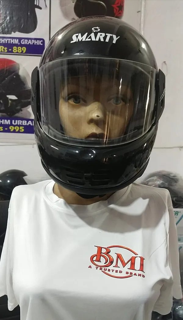 Black_Full_Face_Motorcycle_Helmet