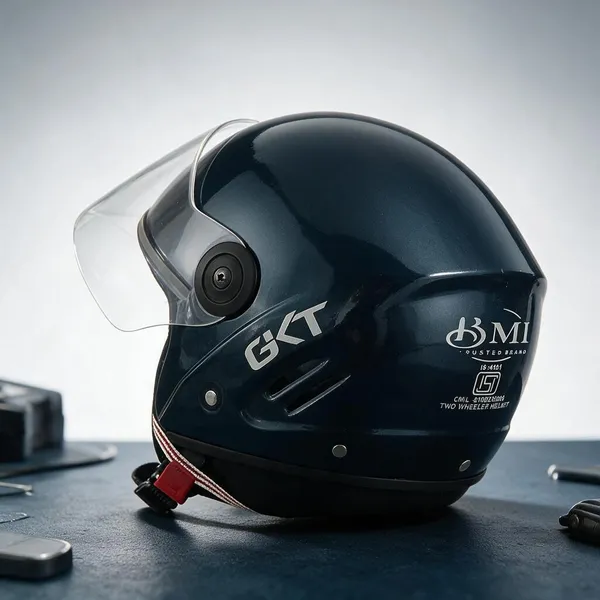 Black_Plastic_Helmet_For_Bike_Riders