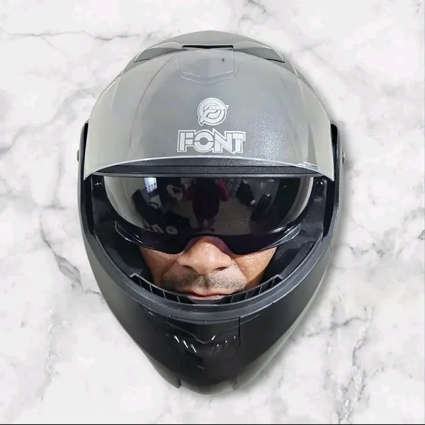 Grey_Abs_Plastic_Helmet_For_Bike_Riders